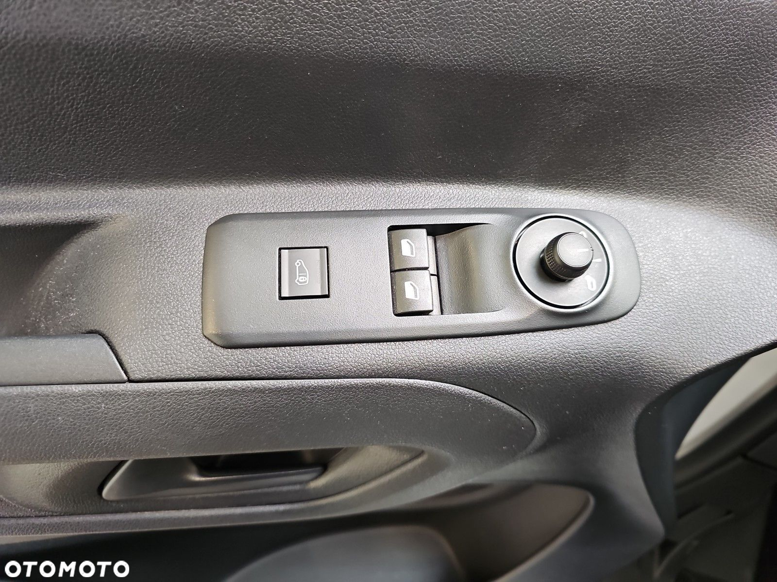 Toyota Proace City - 13