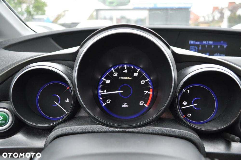 Honda Civic 1.8 i-VTEC Sport - 32