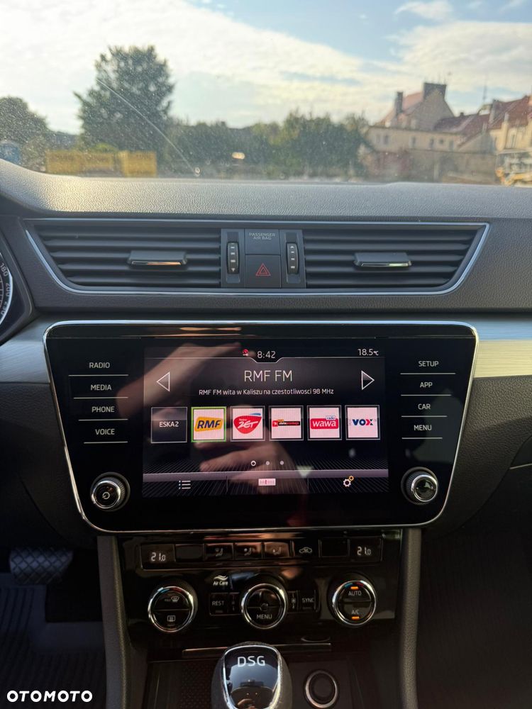 Skoda Superb 2.0 TDI Active DSG - 11