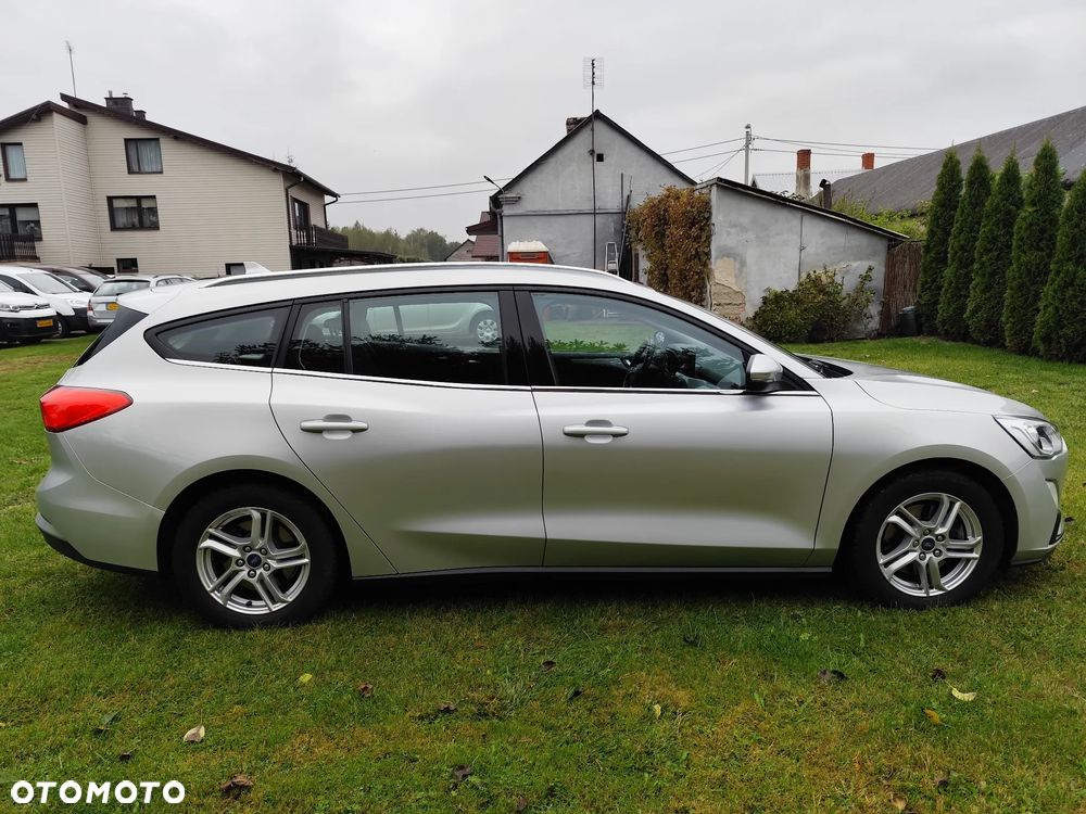 Ford Focus 1.5 TDCi Trend Sport - 6