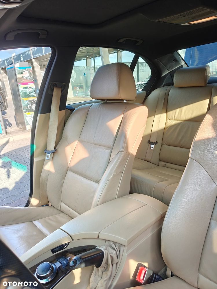 BMW Seria 5 - 21