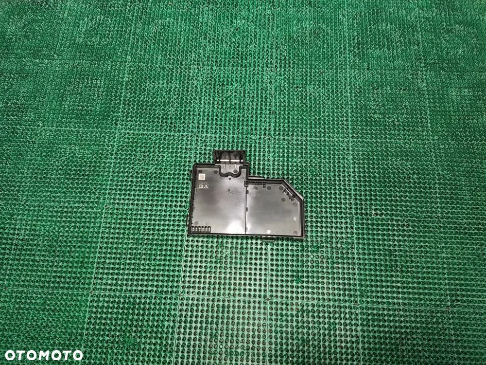 HONDA CIVIC 2.0h od 2022r Pokrywa Skrzynki Bezpieczników - 2