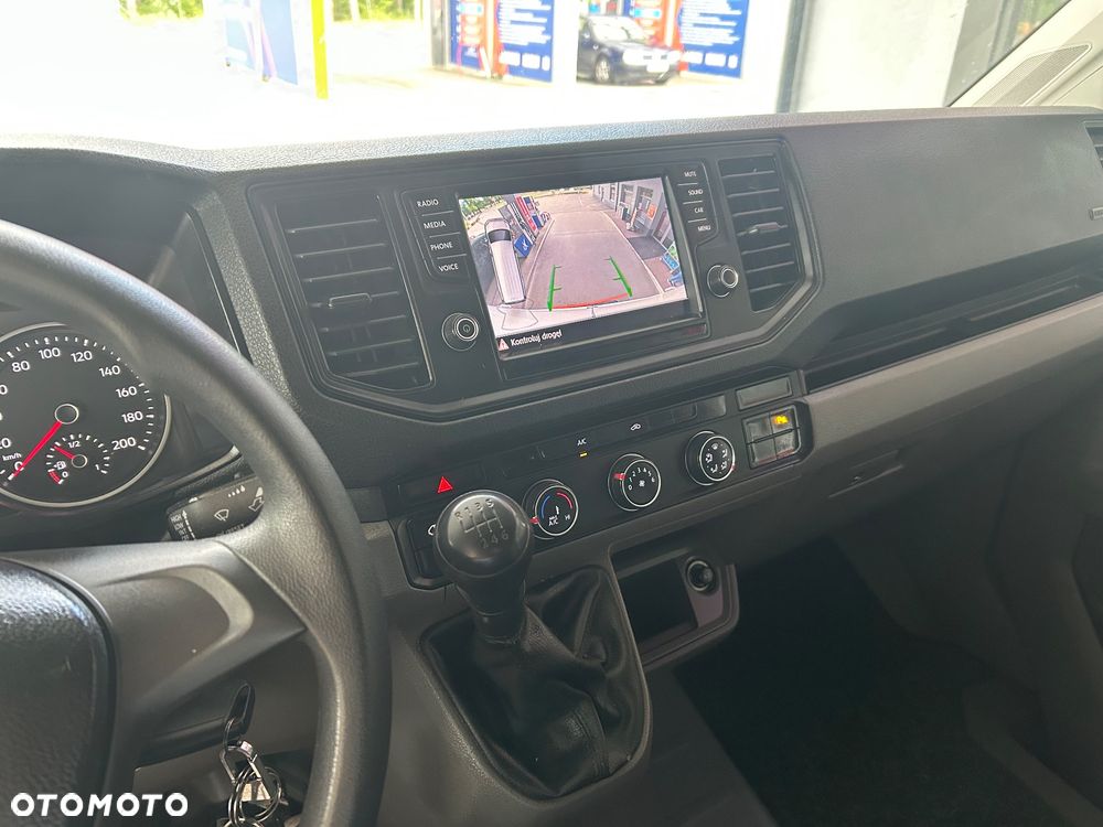 Volkswagen Crafter - 11