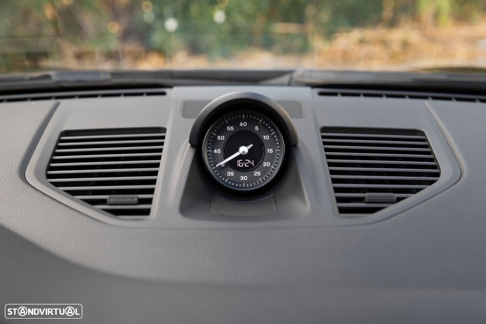 Porsche 911 (992) Carrera PDK - 28