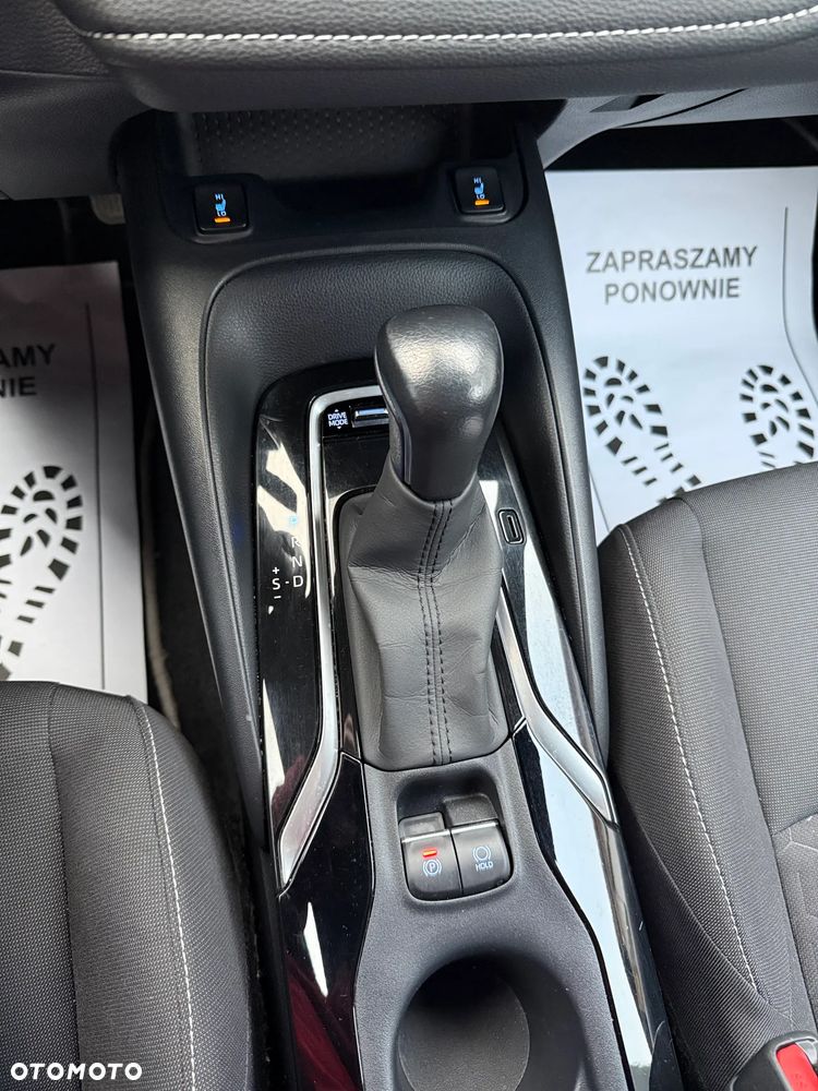 Toyota Corolla 2.0 Hybrid Comfort - 19