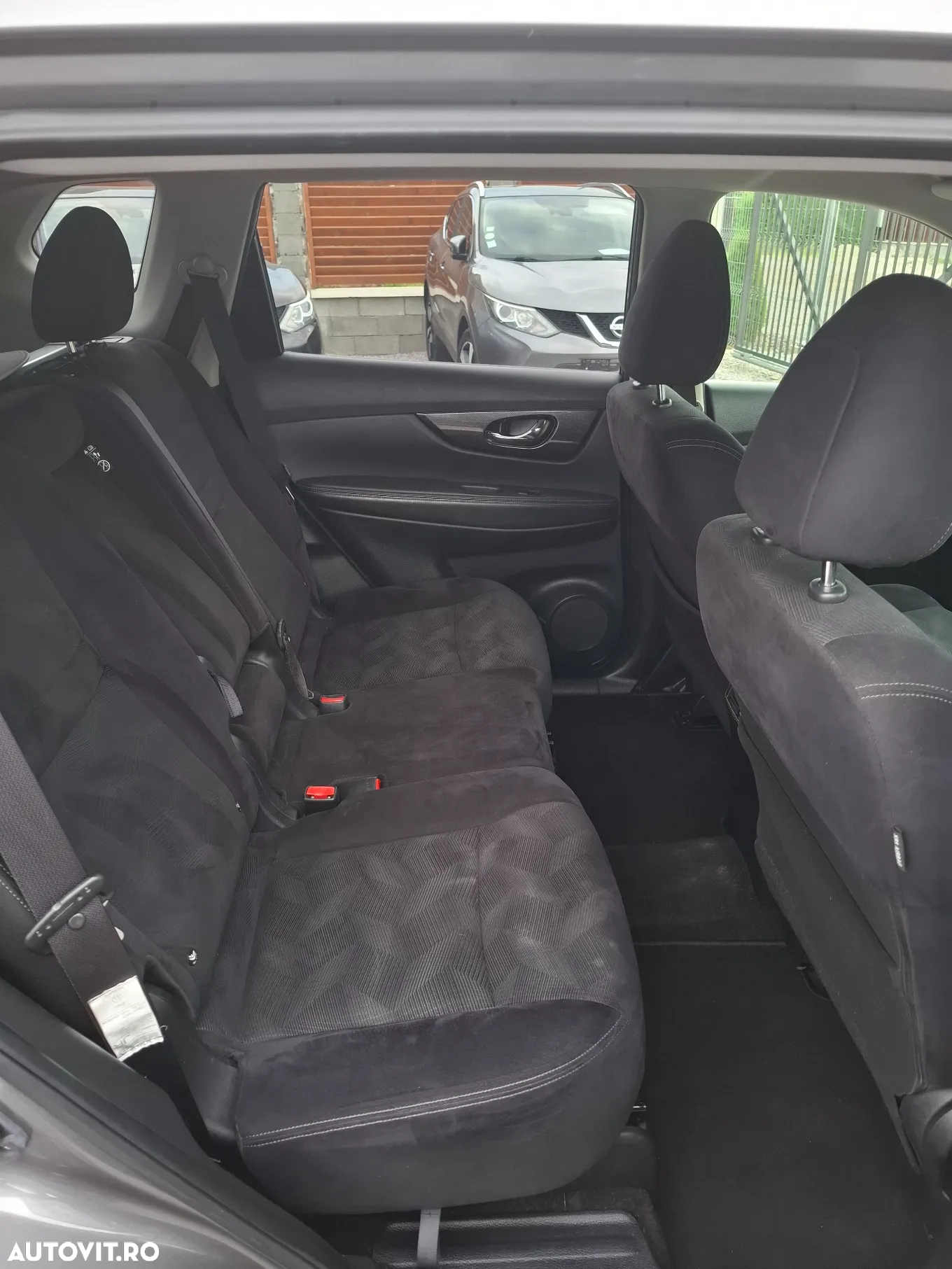 Nissan X-Trail 1.6 dCi N-Connecta - 27