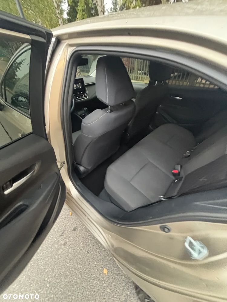 Toyota Corolla 1.8 Hybrid Executive - 37