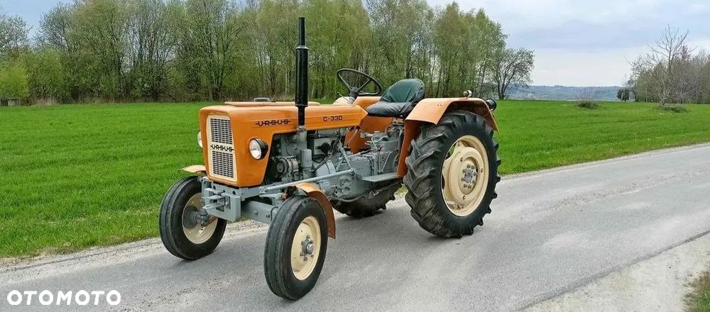 Ursus C330 - 1