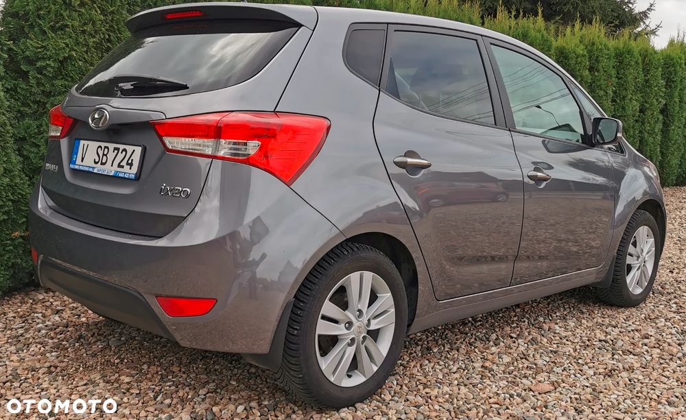 Hyundai ix20 - 17