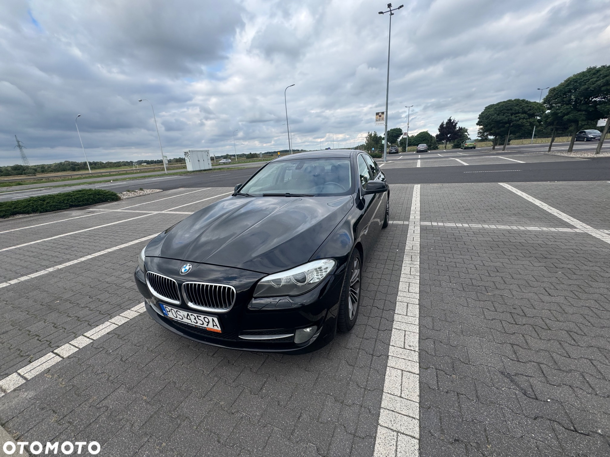 BMW Seria 5 520d - 14