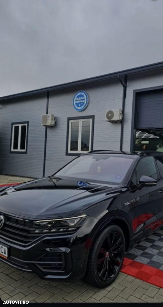 Volkswagen Touareg V6 TDI 4MOTION R-Line - 3