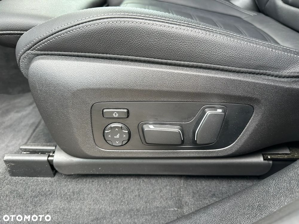 BMW X4 - 11
