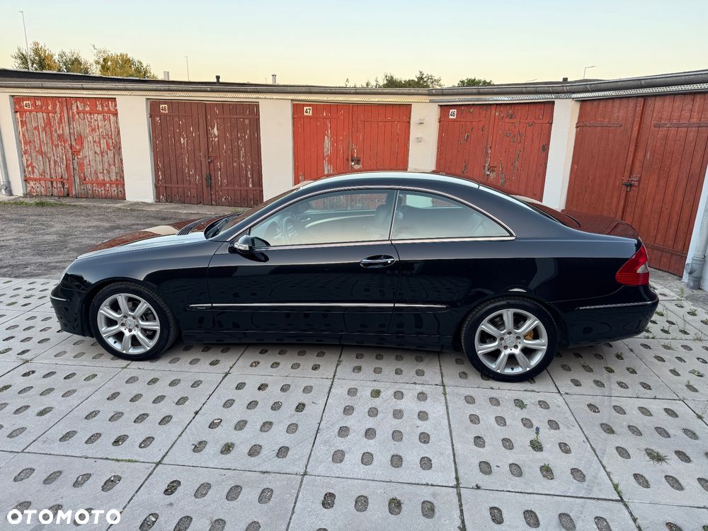 Mercedes-Benz CLK - 17