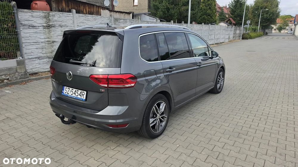 Volkswagen Touran 1.4 TSI BMT Highline - 4