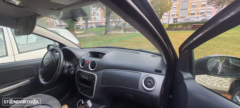 Citroën C2 1.1 Tonic - 2