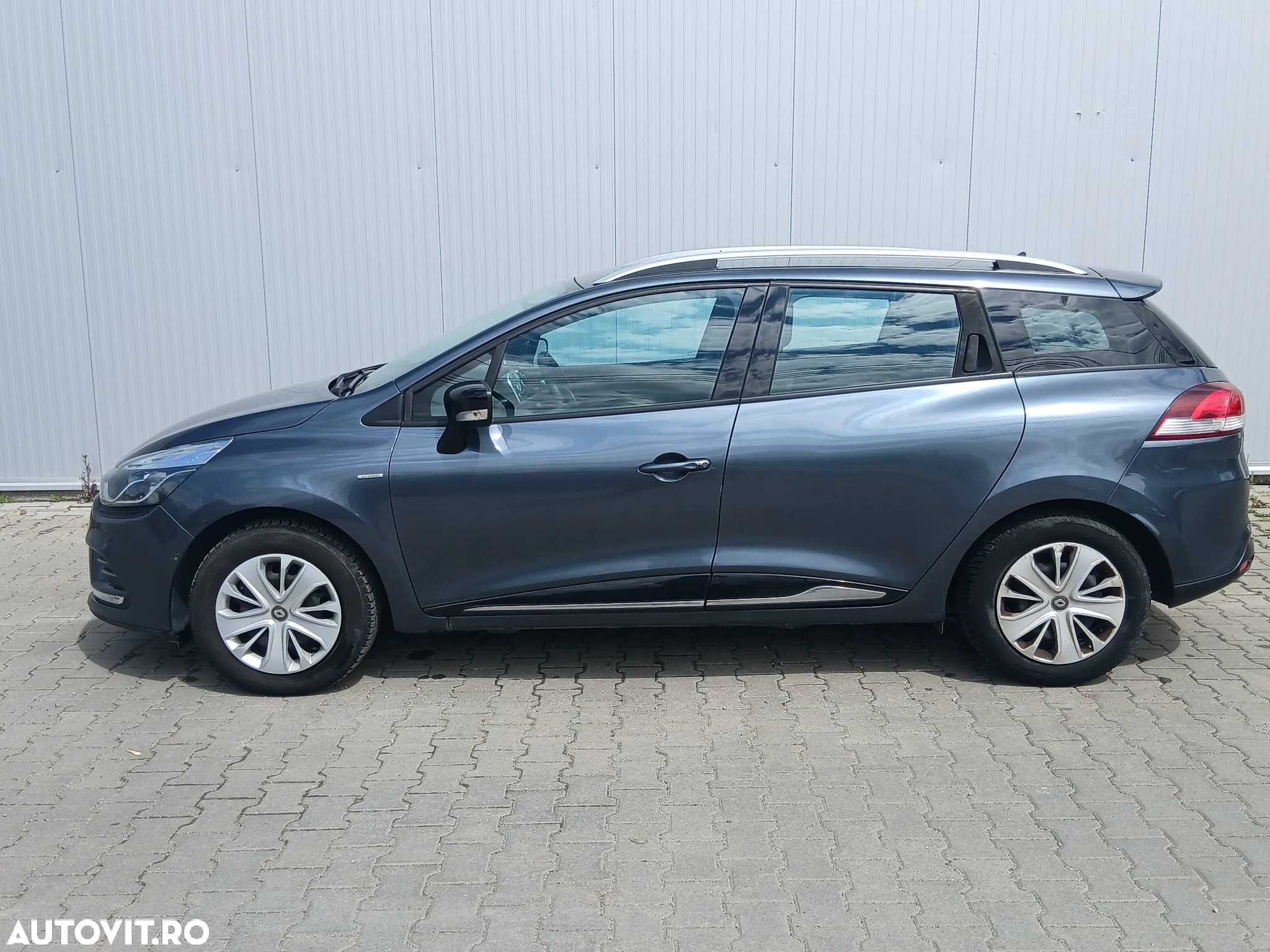 Renault Clio Grandtour (Energy) TCe 90 Bose Edition - 3