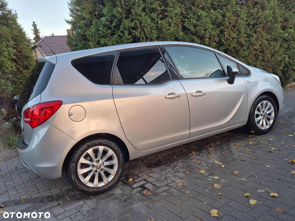 Opel Meriva 1.4 Design Edition - 13