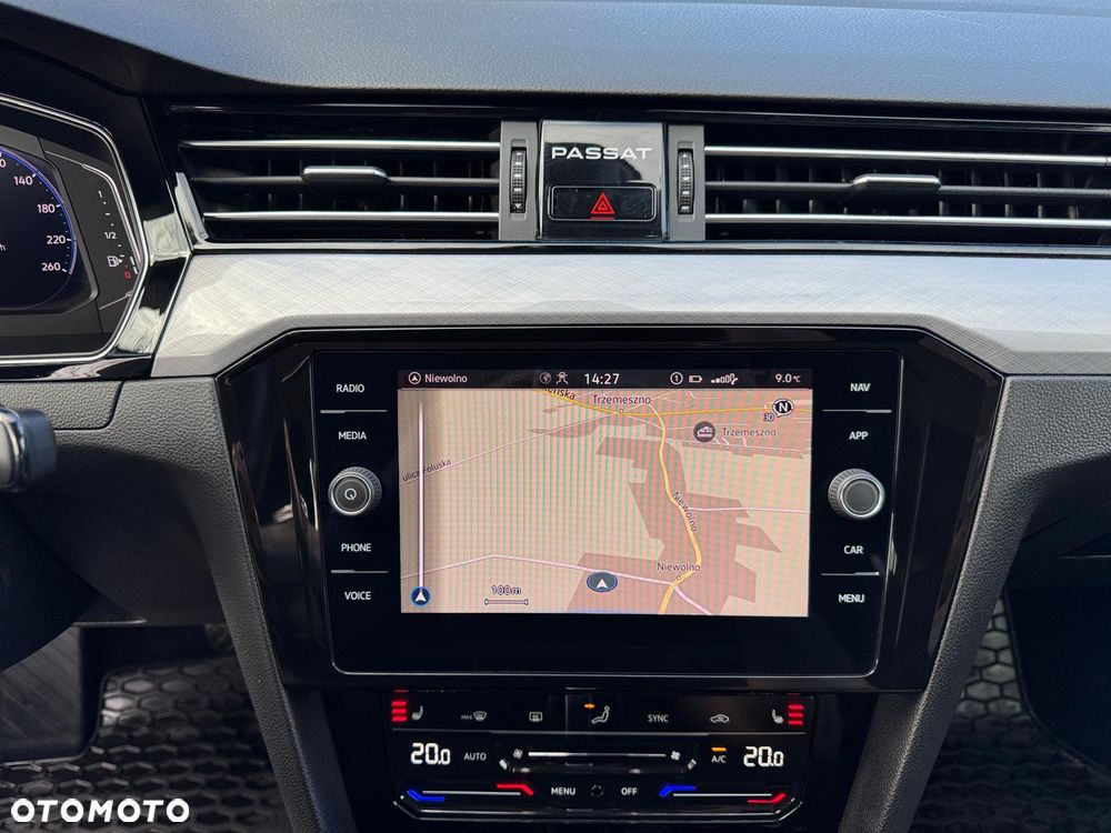 Volkswagen Passat 2.0 TDI EVO Business DSG - 28