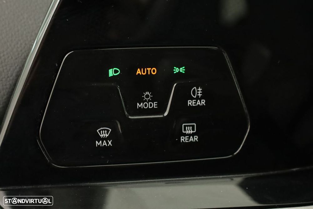 VW Golf 1.0 TSI Sportline - 19