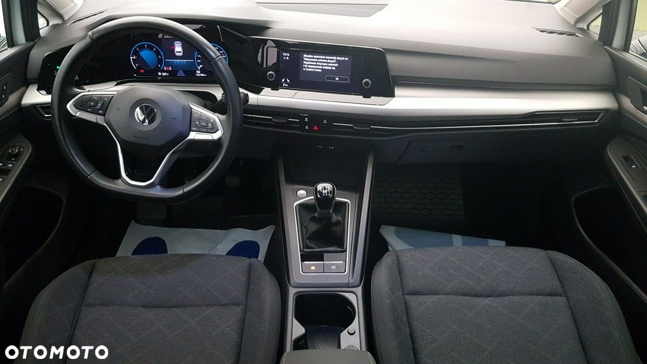 Volkswagen Golf - 20