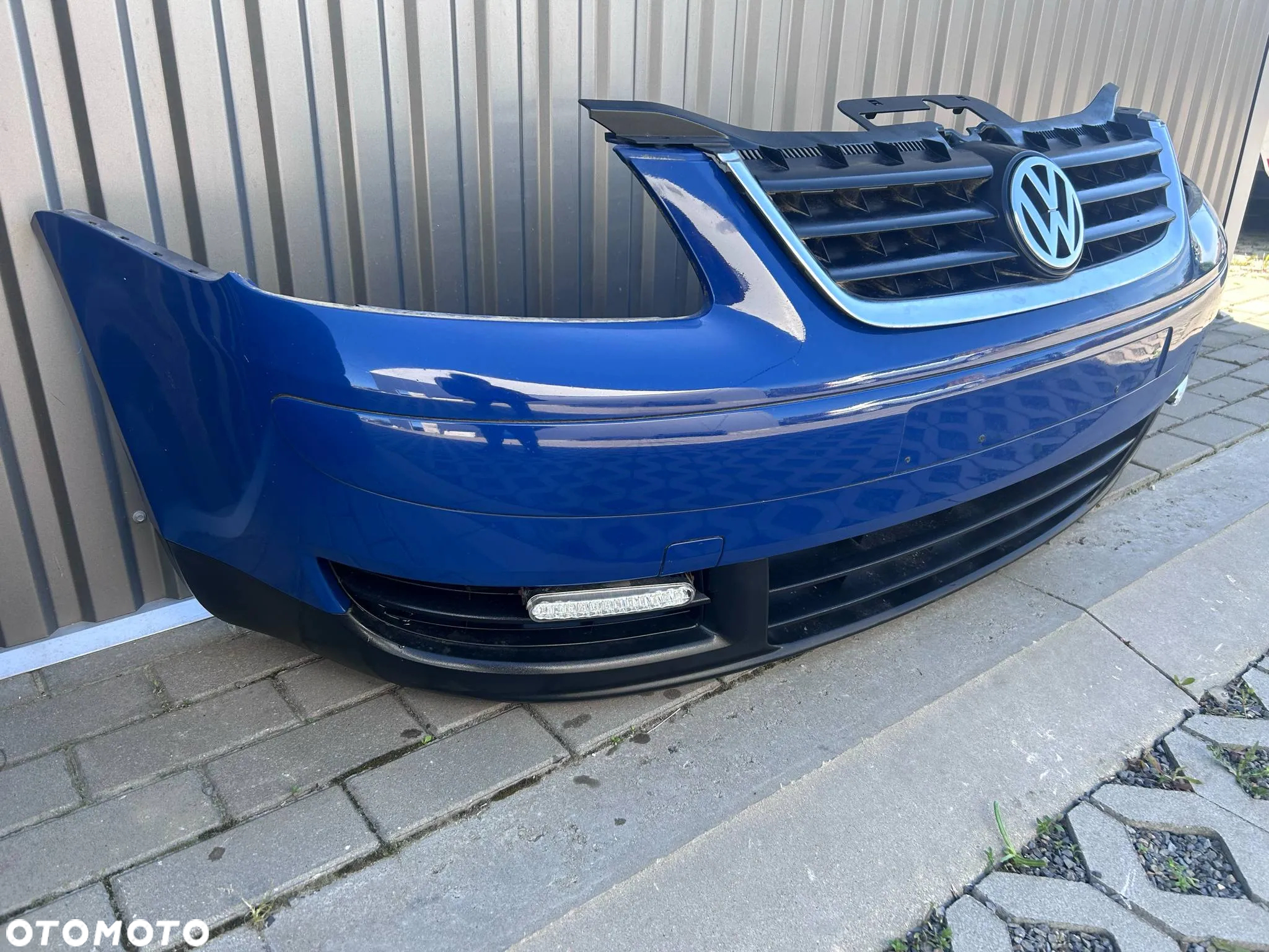 VW Touran I Zderzak przód przedni kompletny grill LL5M Ładny - 10