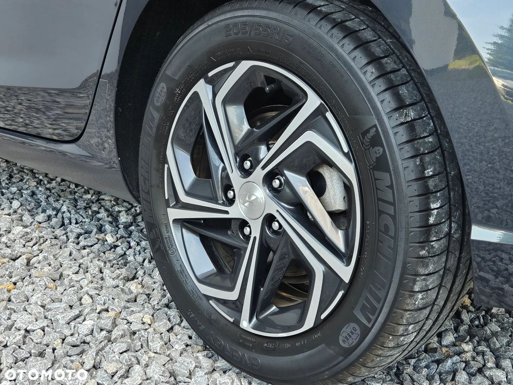 Hyundai i30 1.5 DPI Smart - 37