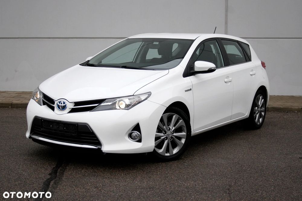 Toyota Auris - 2