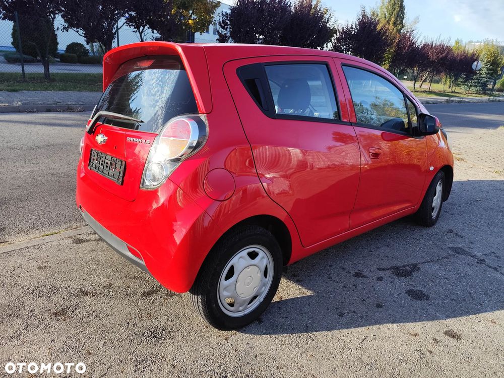 Chevrolet Spark 2013 photo 2