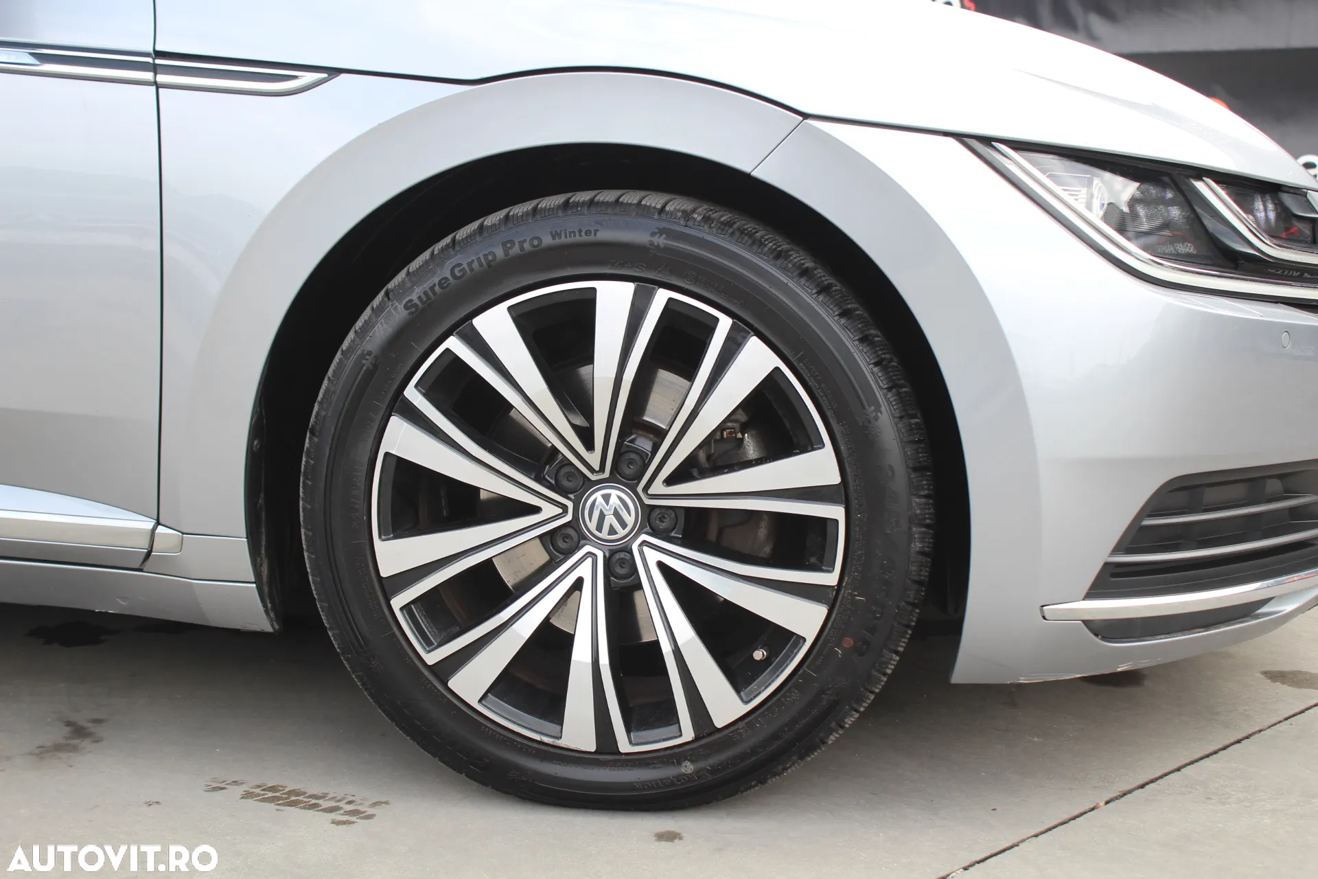 Volkswagen ARTEON 2.0 TDI SCR DSG Elegance - 24