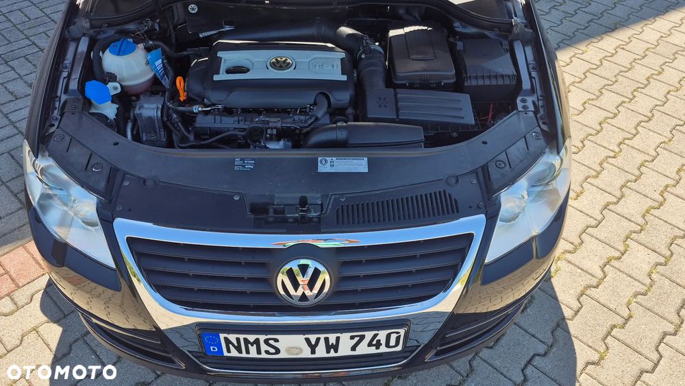 Volkswagen Passat 1.8 TSI Highline - 11