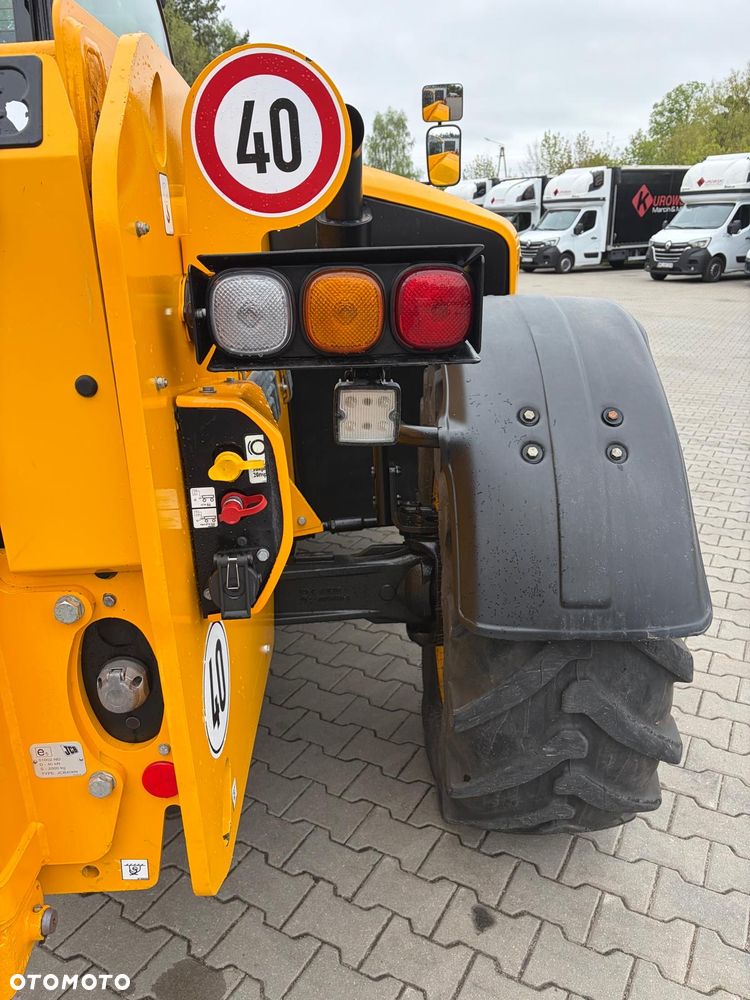 JCB 532-70 AGRI PRO Dualtech - 13