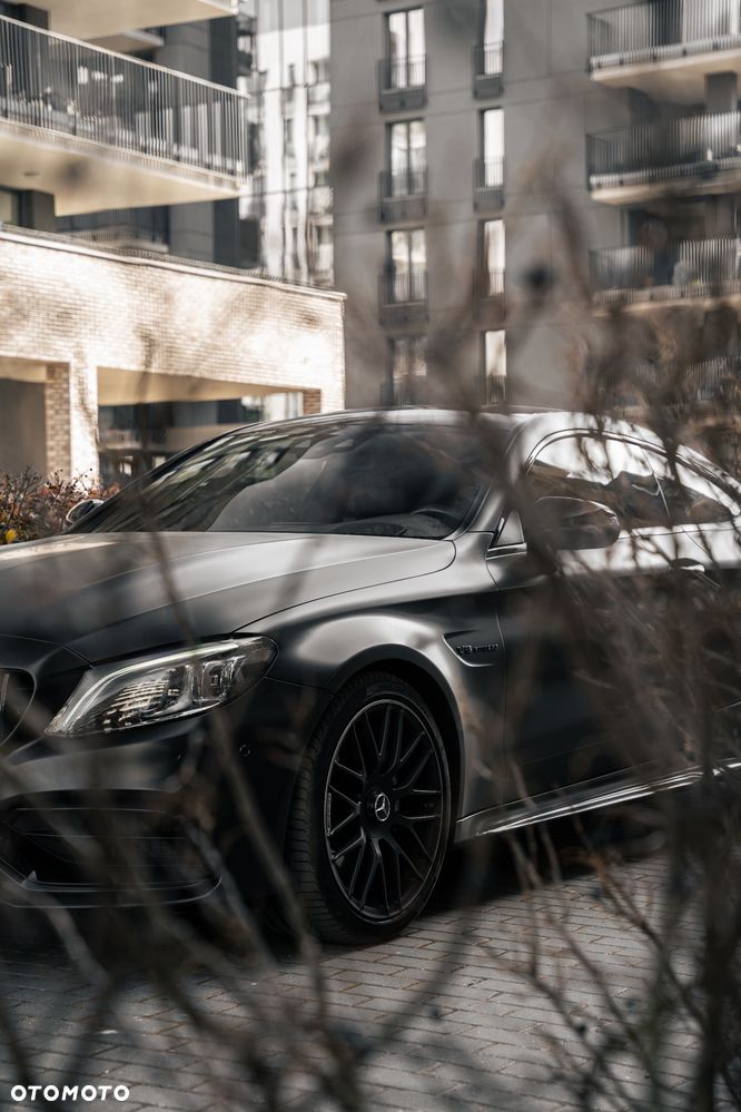 Mercedes-Benz Klasa C 63 AMG 9G-TRONIC - 22