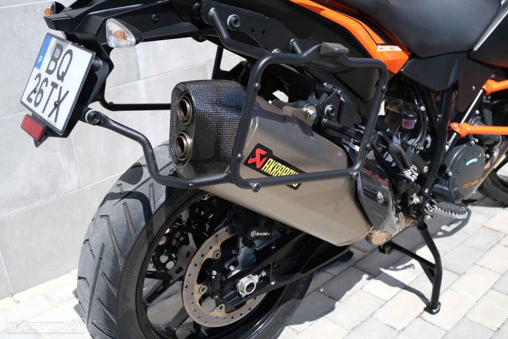 KTM 1090 Adventure S - 4