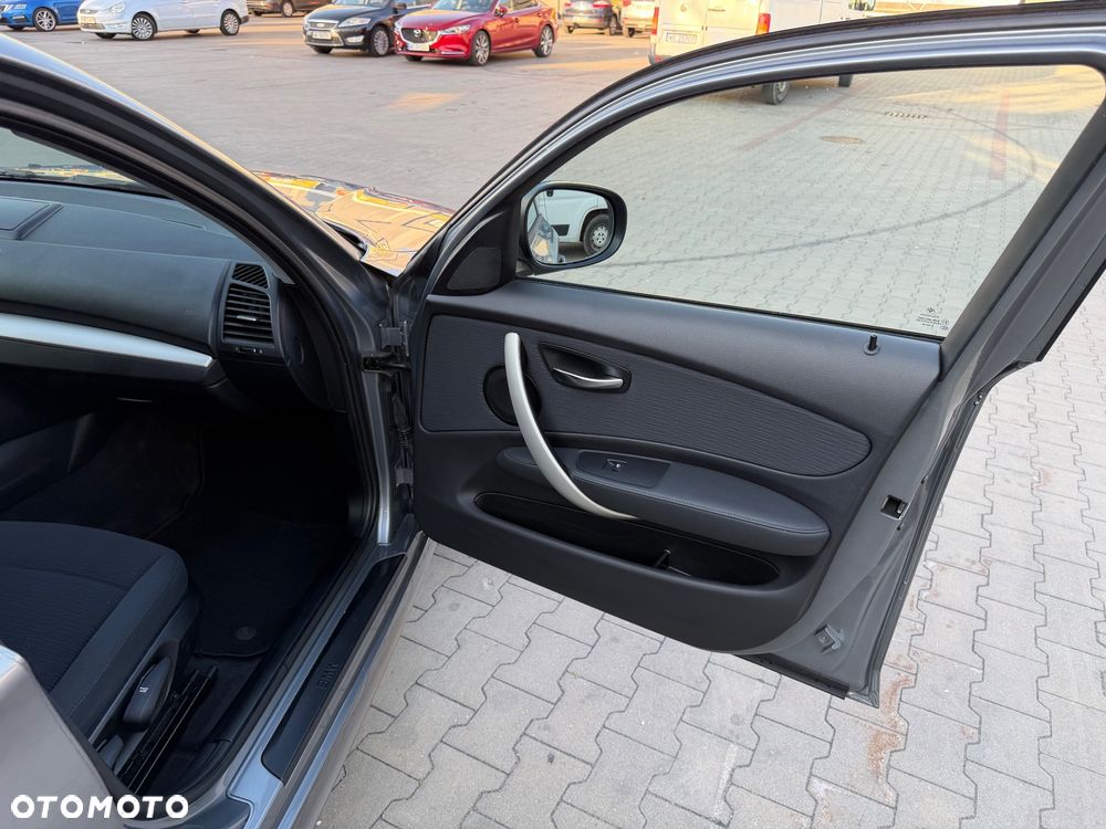 BMW Seria 1 116d DPF Edition Lifestyle - 19