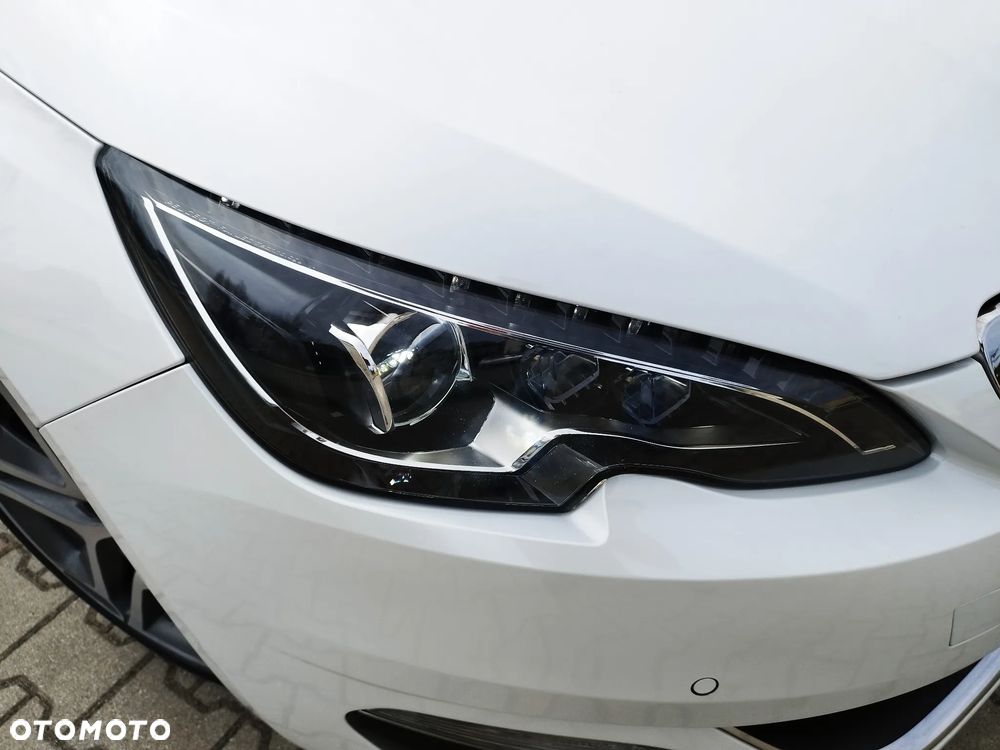Peugeot 308 1.6 Premium - 15