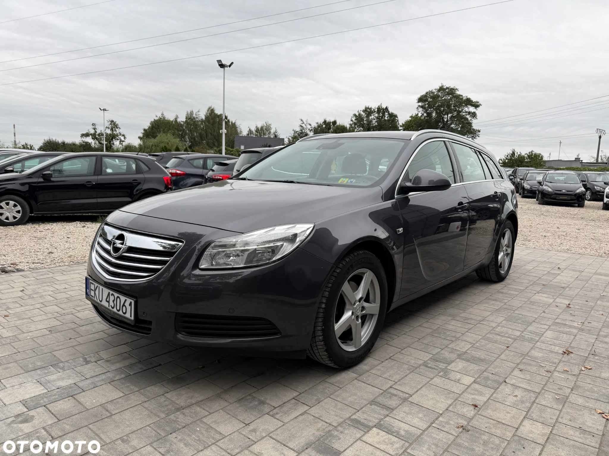 Opel Insignia 1.8 - 15