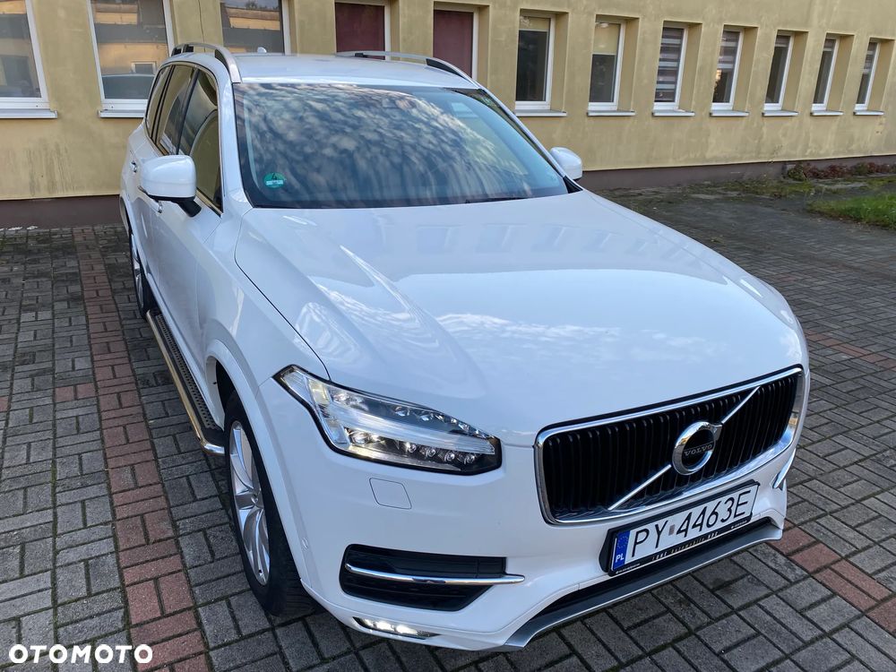 Volvo XC 90 D5 AWD Geartronic Momentum - 9