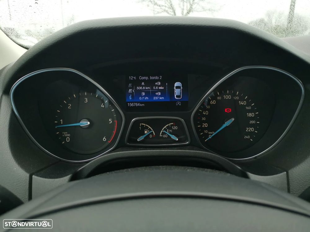 Ford Focus 1.5 TDCi Titanium - 8