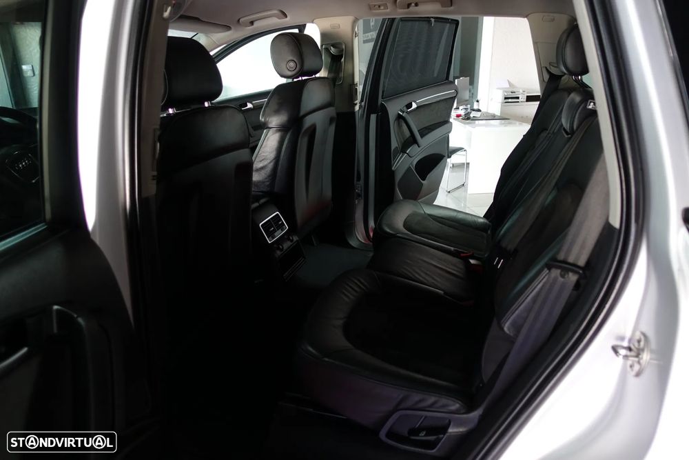 Audi Q7 3.0 V6 TDi quattro S-line Tiptronic - 31