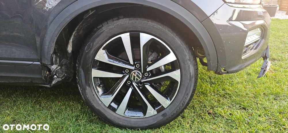 Volkswagen T-Roc - 19