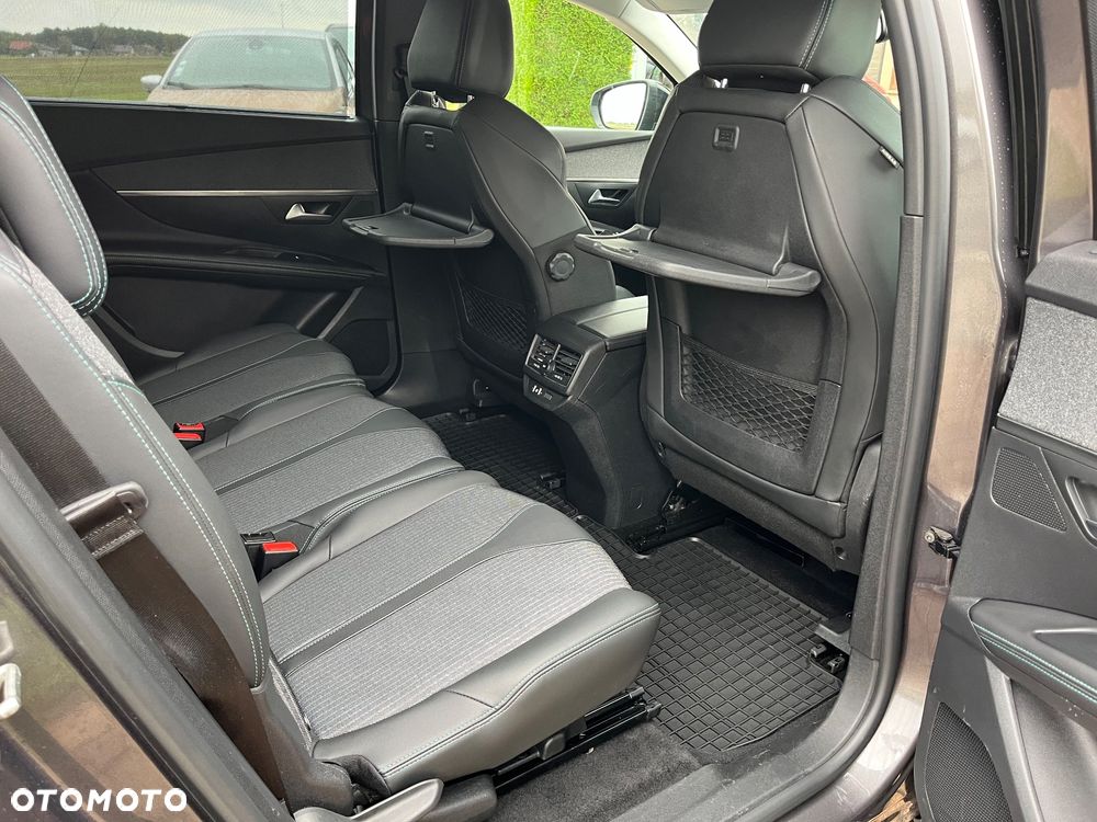 Peugeot 5008 PureTech 130 EAT8 Stop & Start Allure Pack - 38