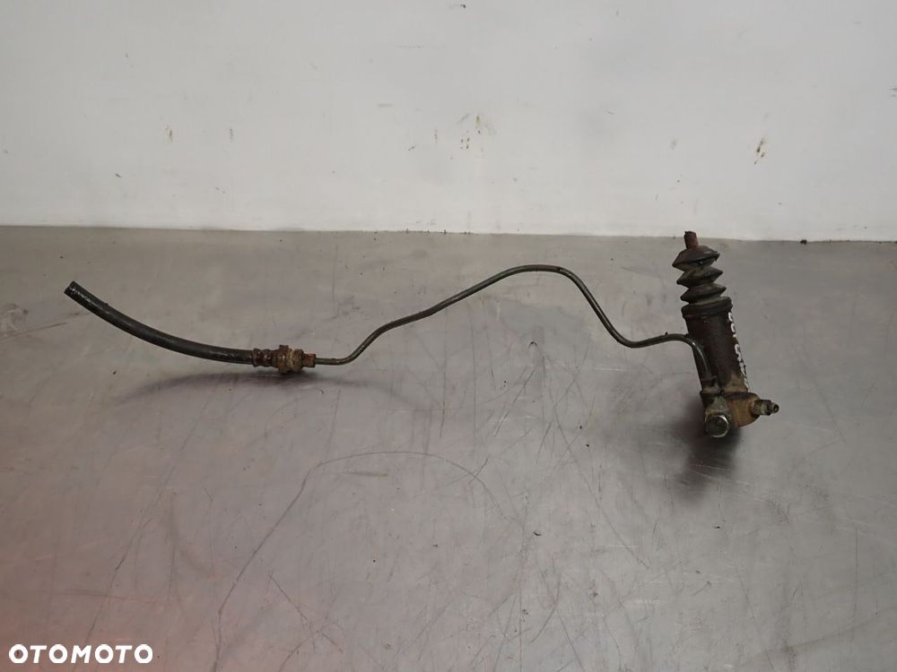 WYSPRZĘGLIK MITSUBISHI OUTLANDER I - 1