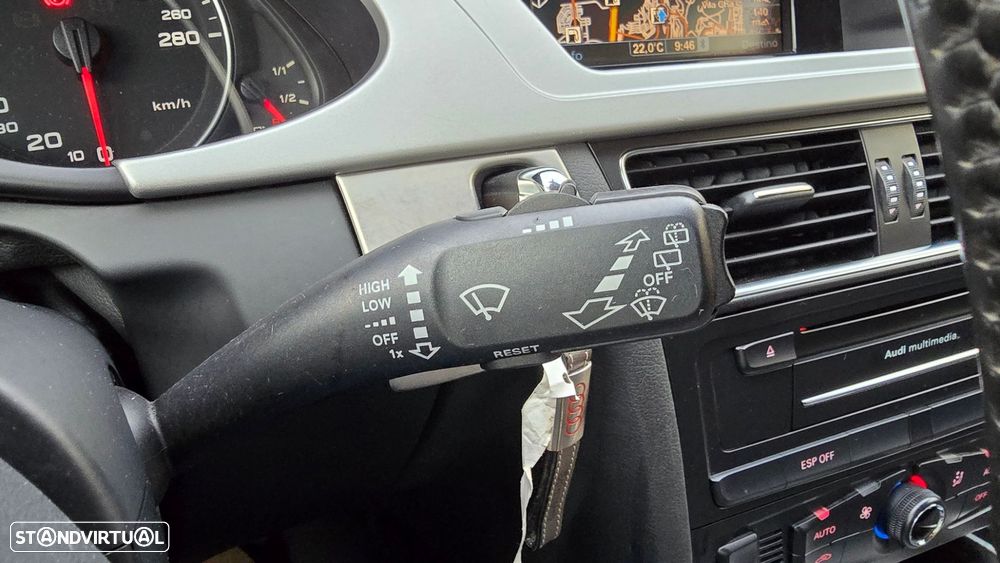 Audi A4 Avant 2.0 TDI exclusive - 17