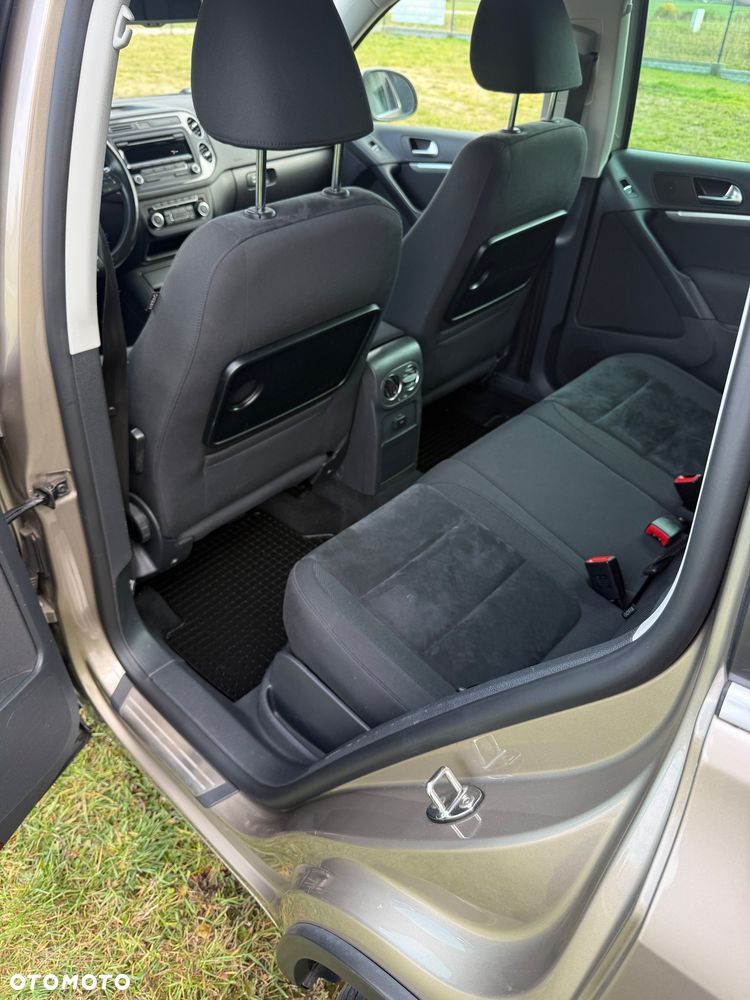 Volkswagen Tiguan 2.0 TDI DPF 4Motion BlueMotion Technology DSG Cup Sport & Style - 26