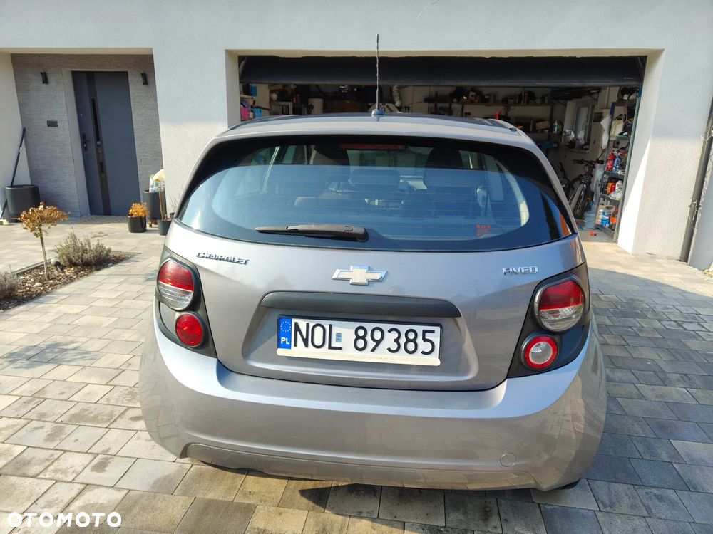 Chevrolet Aveo 1.2 LS - 2