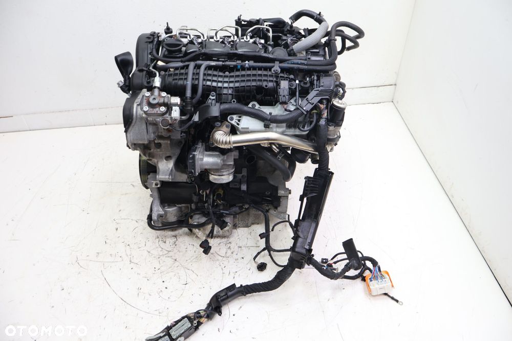 VOLVO V60 II 2.0 D3 SILNIK D4204T16 - 1