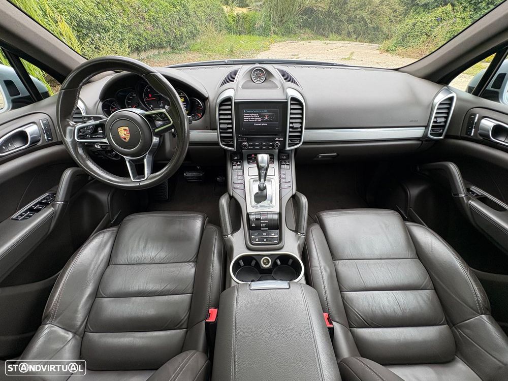Porsche Cayenne Platinum Edition - 19