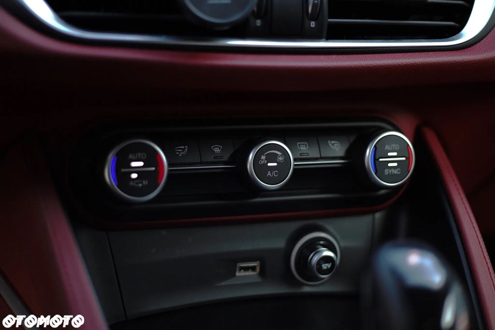 Alfa Romeo Stelvio 2.0 Turbo Q4 - 21
