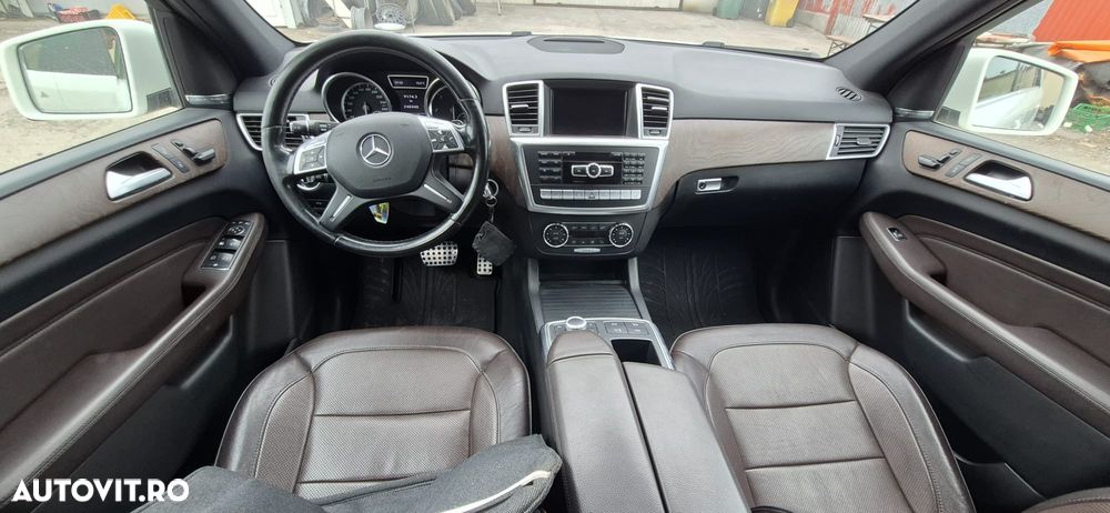 Mercedes-Benz ML - 6
