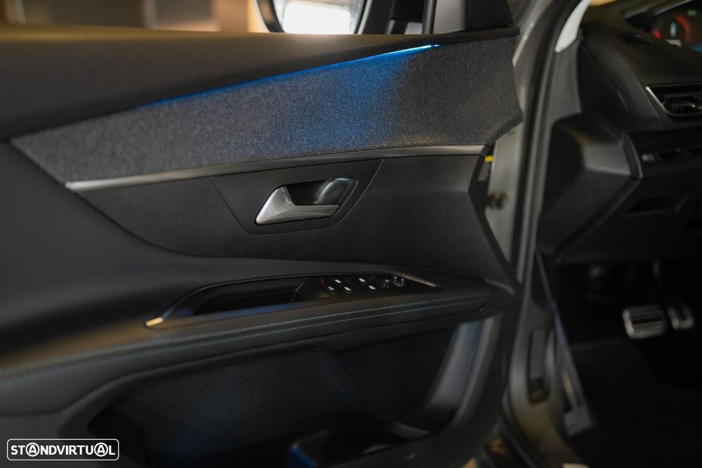 Peugeot 5008 1.5 BlueHDi Crossway EAT8 - 24